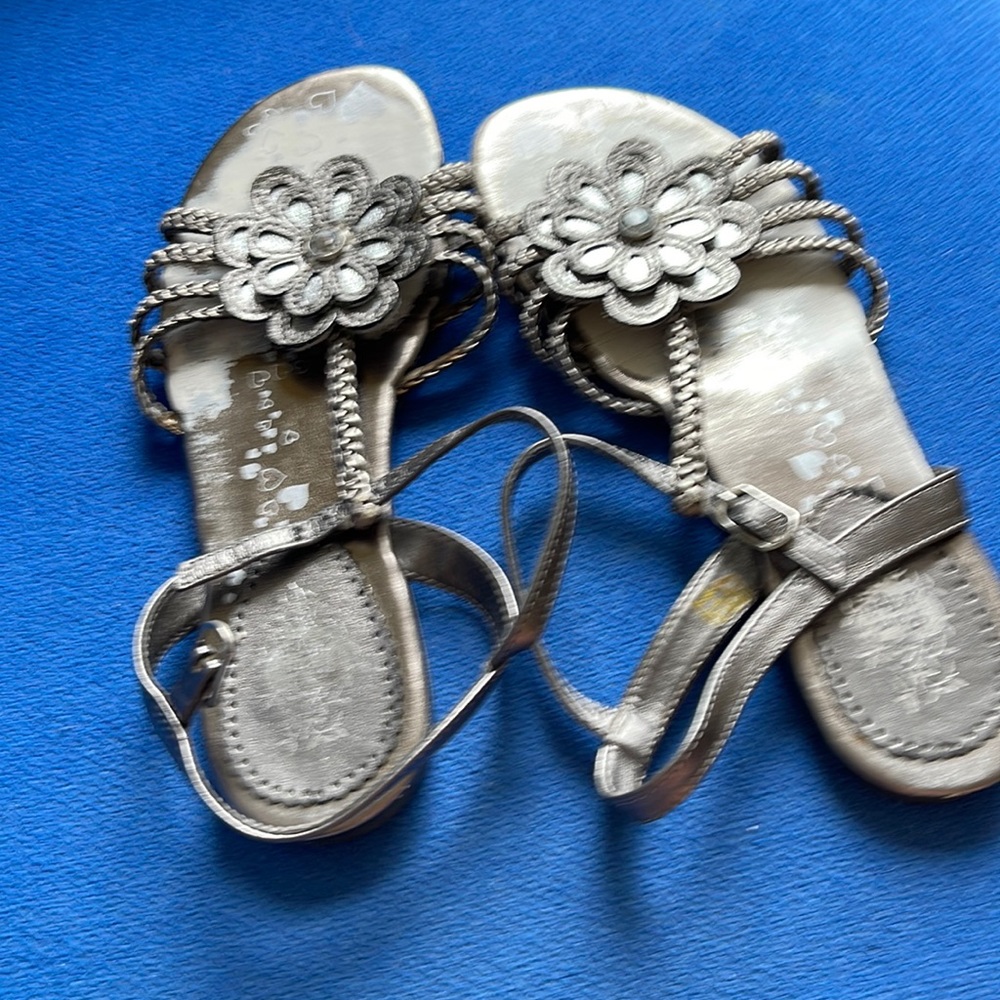 Pom d’api girls sandals. Sz 34. Gorgeous